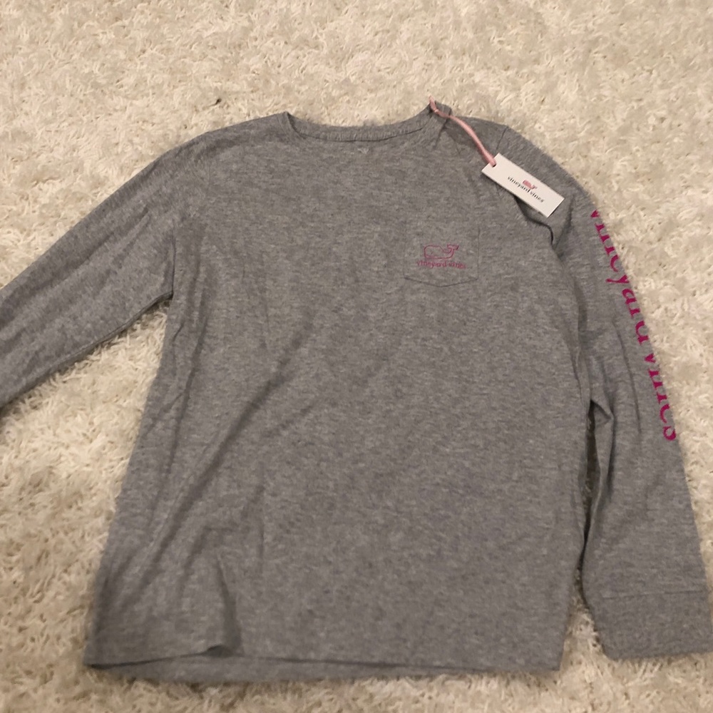 BRAND NEW GREY AND PINK VINEYARD VINES LONG T